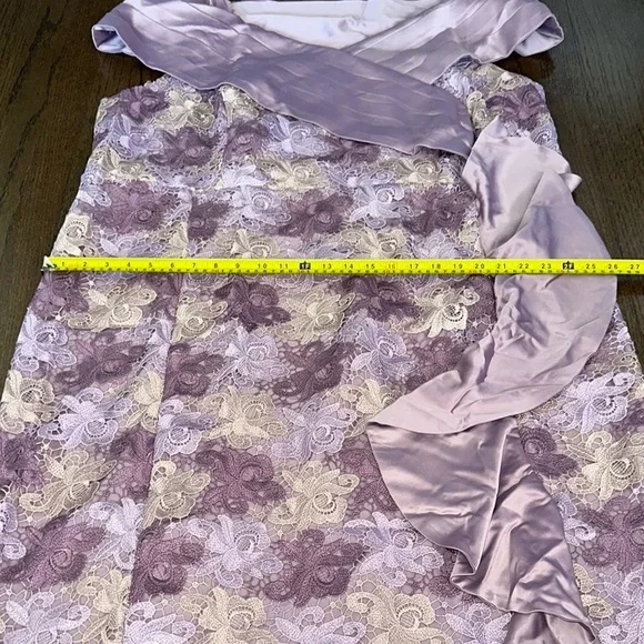 NWT Ruffle Detail Purple Lavender Lace Appliqué Off Shoulder Formal Dresss 24W - Picture 4 of 9